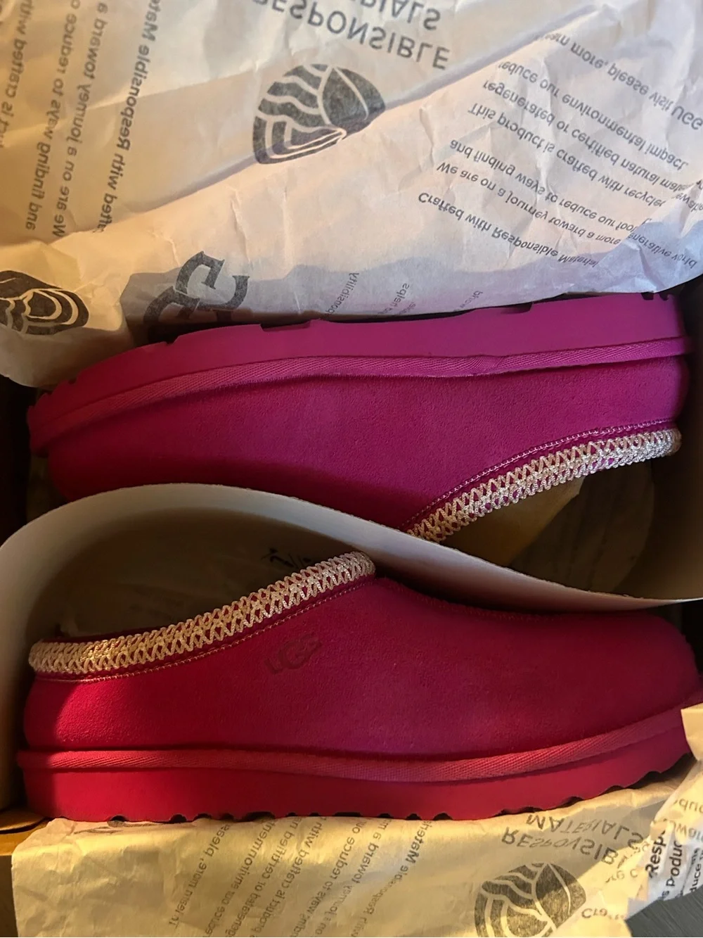 UGG Hot Pink tasman 7.5 woman
